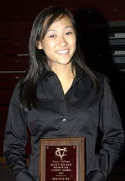 Betty Richey Award recipient Bernie Wu ï¿½07 (field hockey)