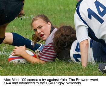 Alex Milne '09 scores a try against Yale.