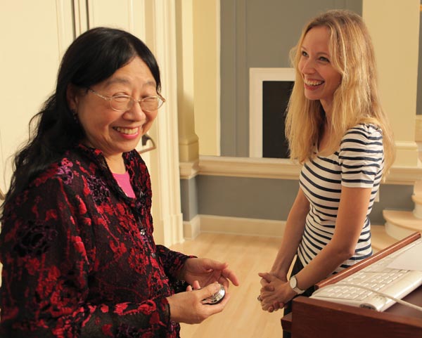 Sau Lan Wu with interviewer Zosia Krusberg